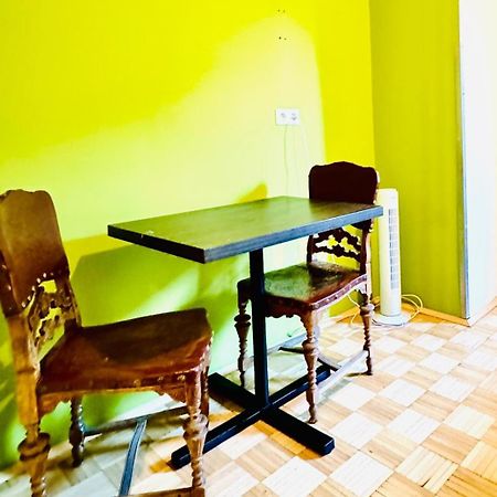 Affordable Central Rooms, 10-Min To Lugner City Wina Bagian luar foto