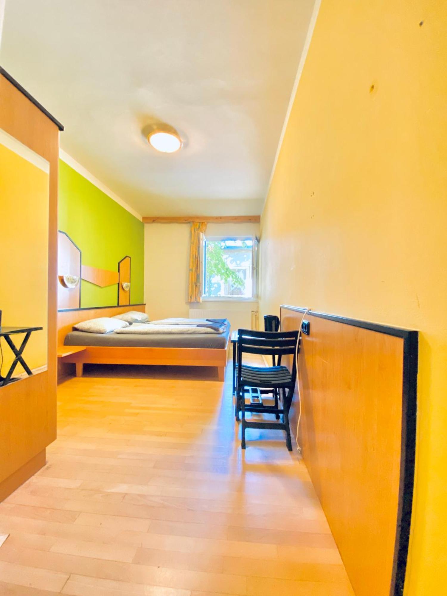 Affordable Central Rooms, 10-Min To Lugner City Wina Bagian luar foto