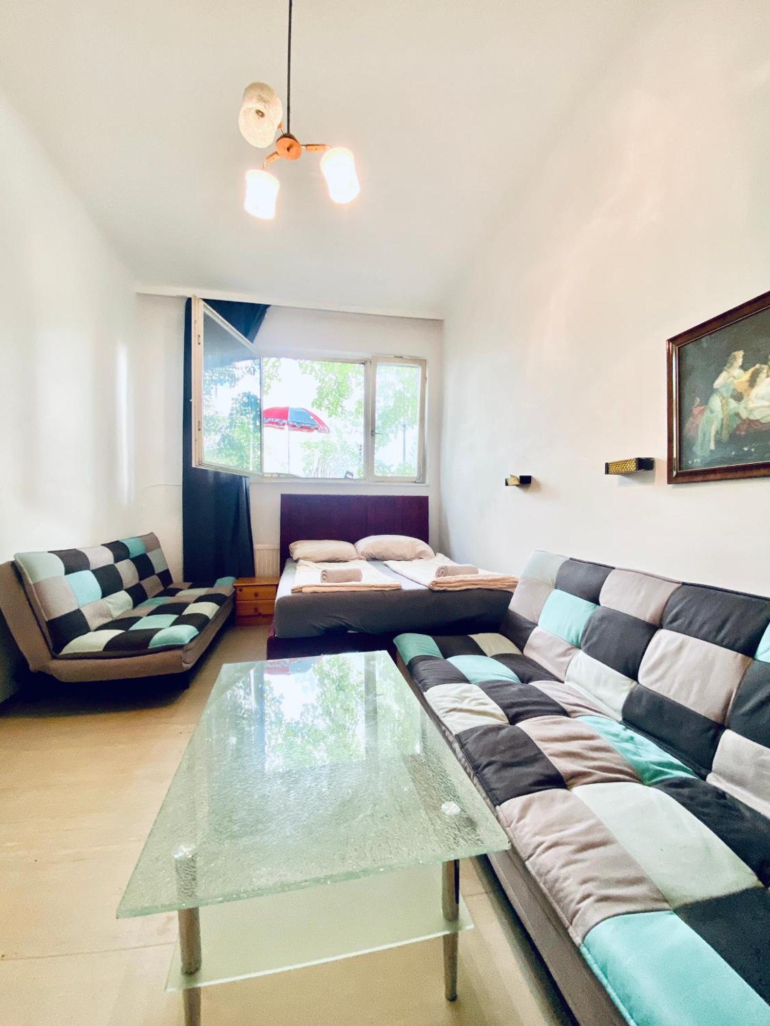 Affordable Central Rooms, 10-Min To Lugner City Wina Bagian luar foto