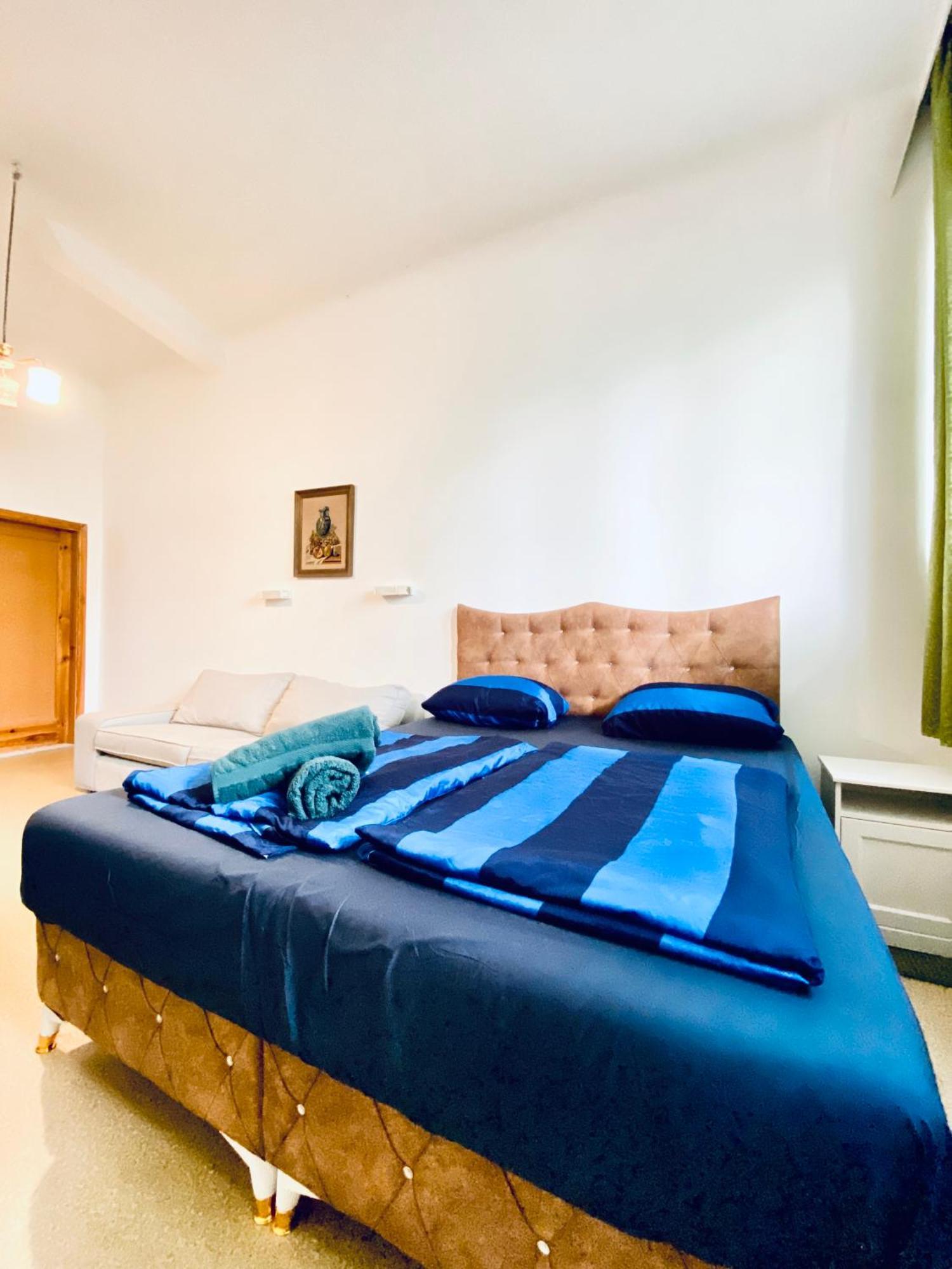 Affordable Central Rooms, 10-Min To Lugner City Wina Bagian luar foto