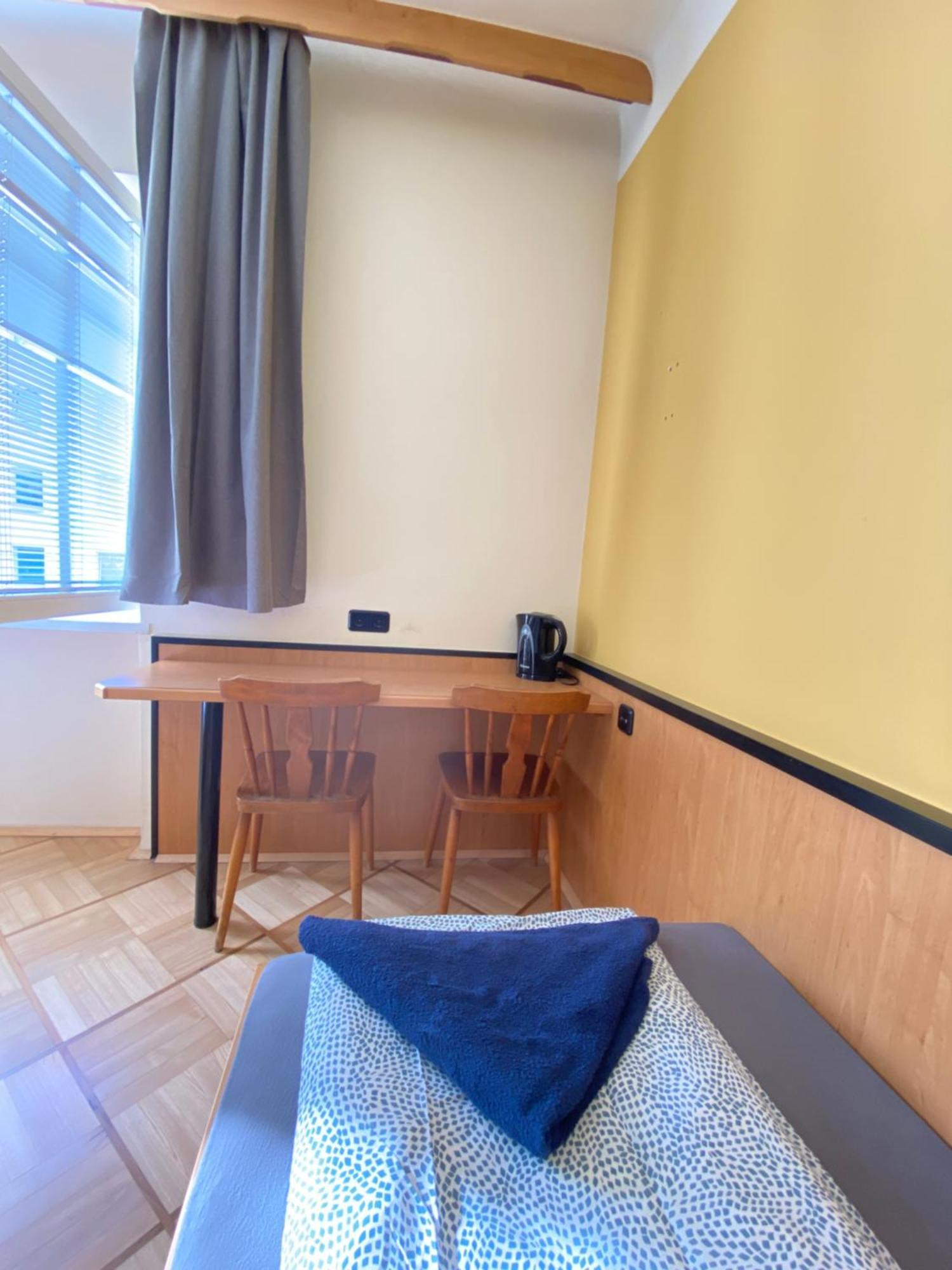 Affordable Central Rooms, 10-Min To Lugner City Wina Bagian luar foto