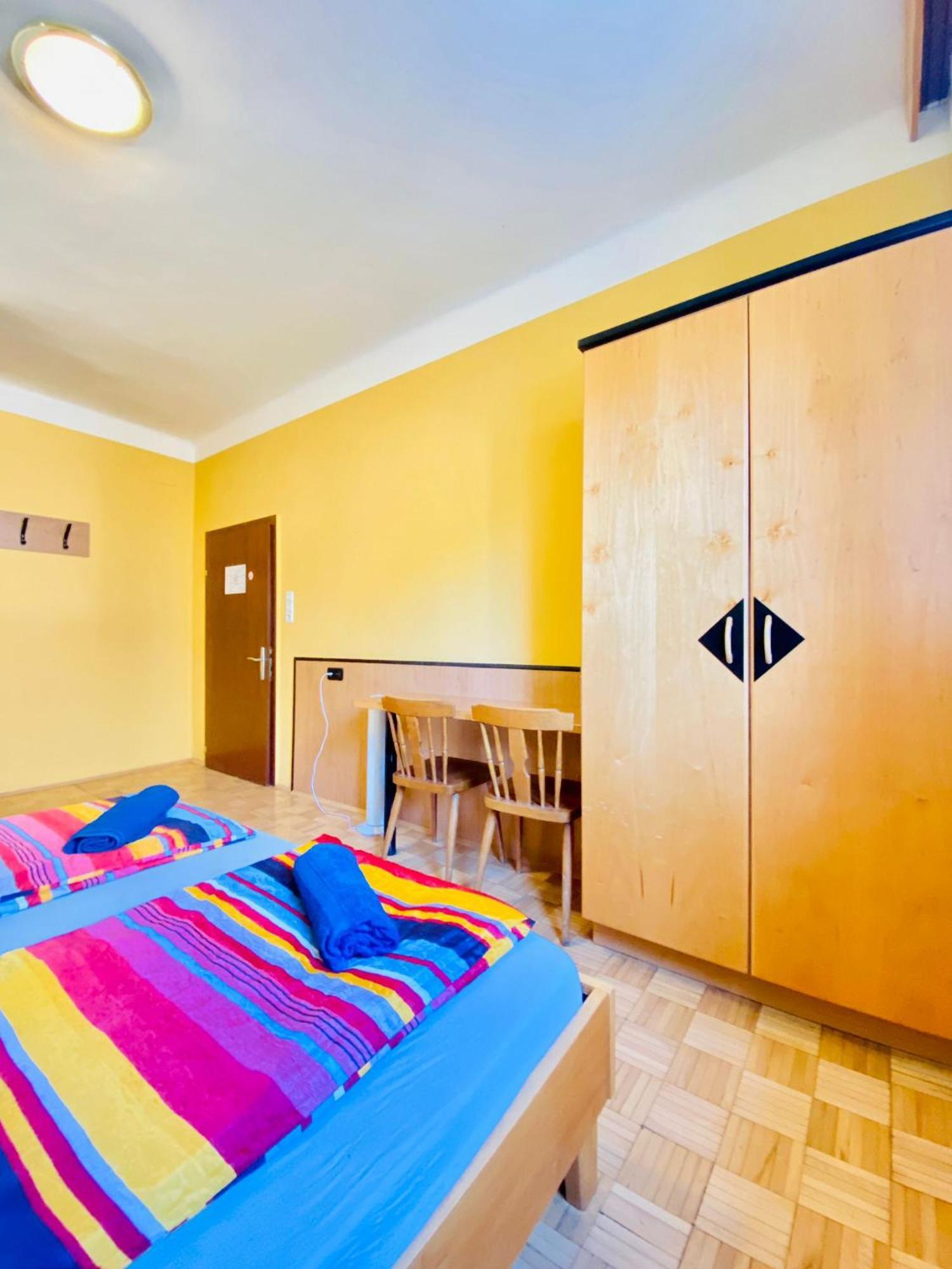 Affordable Central Rooms, 10-Min To Lugner City Wina Bagian luar foto