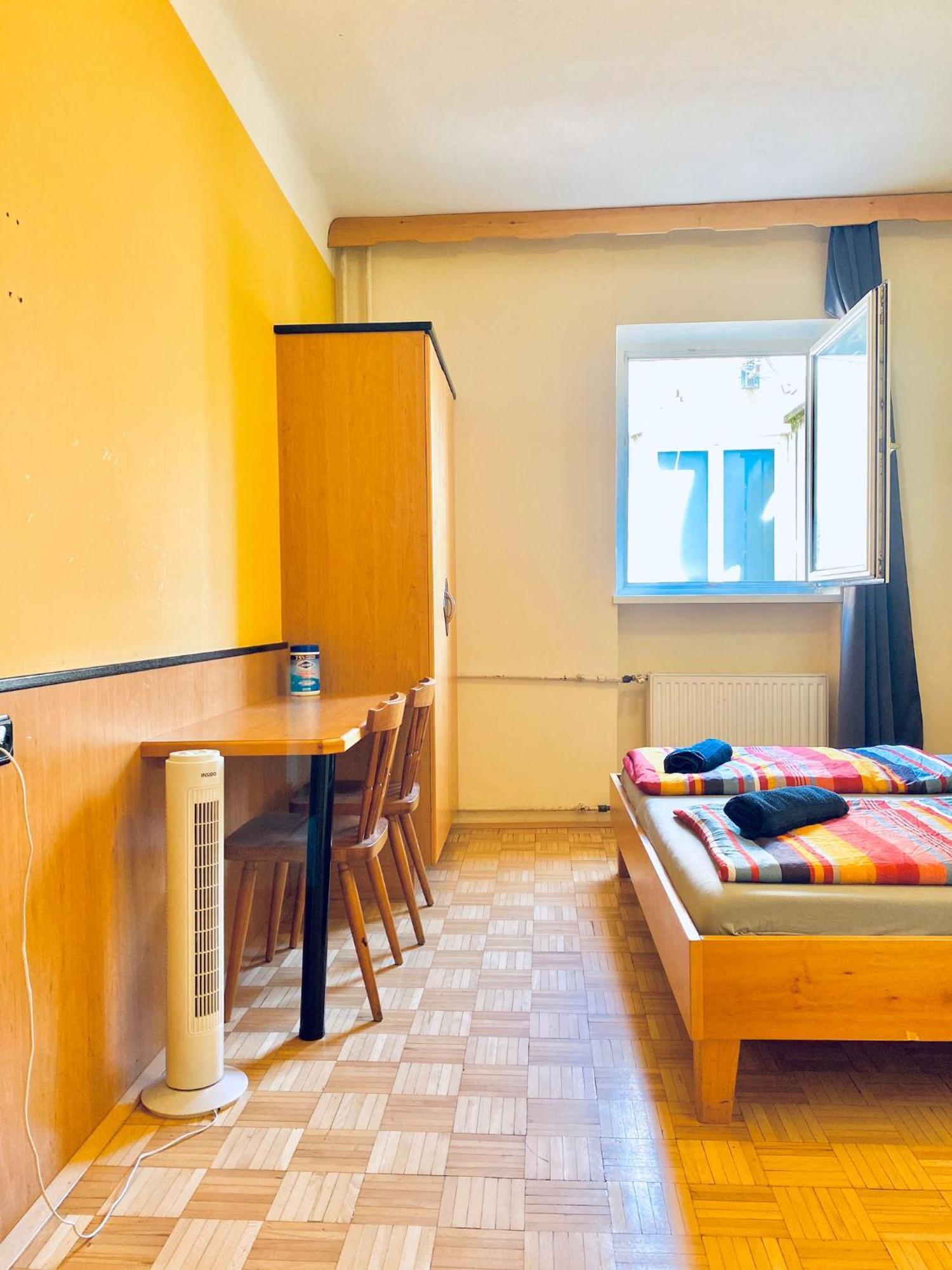 Affordable Central Rooms, 10-Min To Lugner City Wina Bagian luar foto